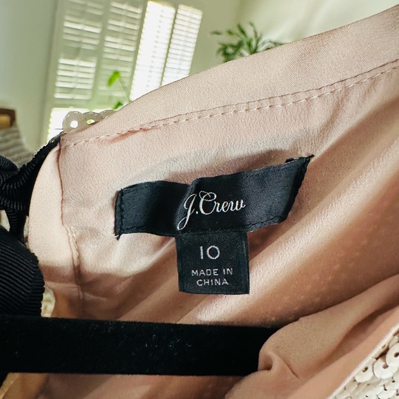 J. Crew Shimmering Gold Sequin Boxy Blouse Top w Black Ribbon Bow Ties Size 10 - Picture 7 of 11